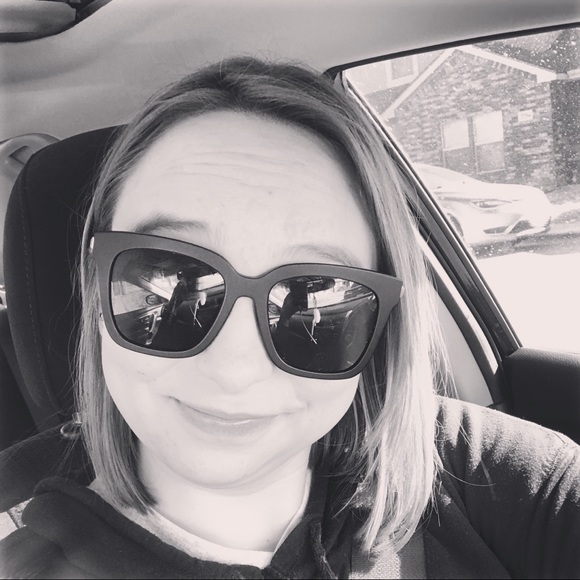 Meet your posher! - Picture 1 of 1